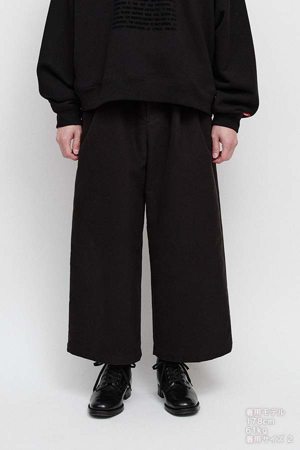 Belt pants① moleskin