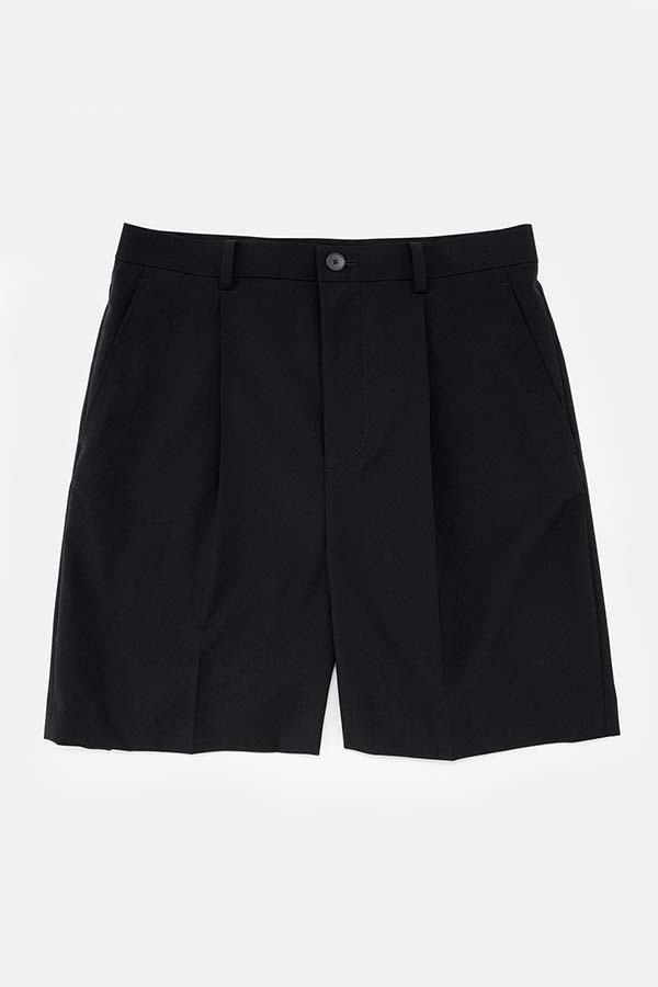 1 Tuck Shorts