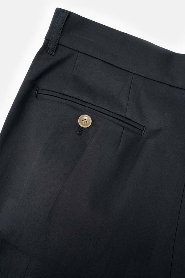 2 Tuck Tapered Pants