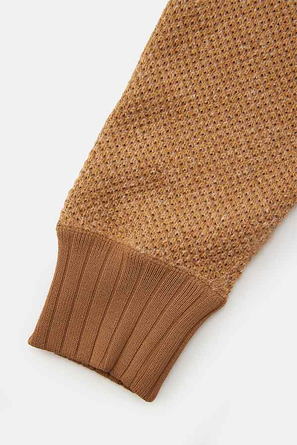 Hexagonal patterns knit rib sweatshirt