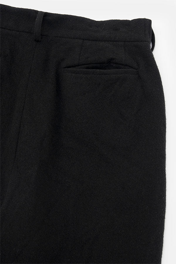 Button fly pants ①