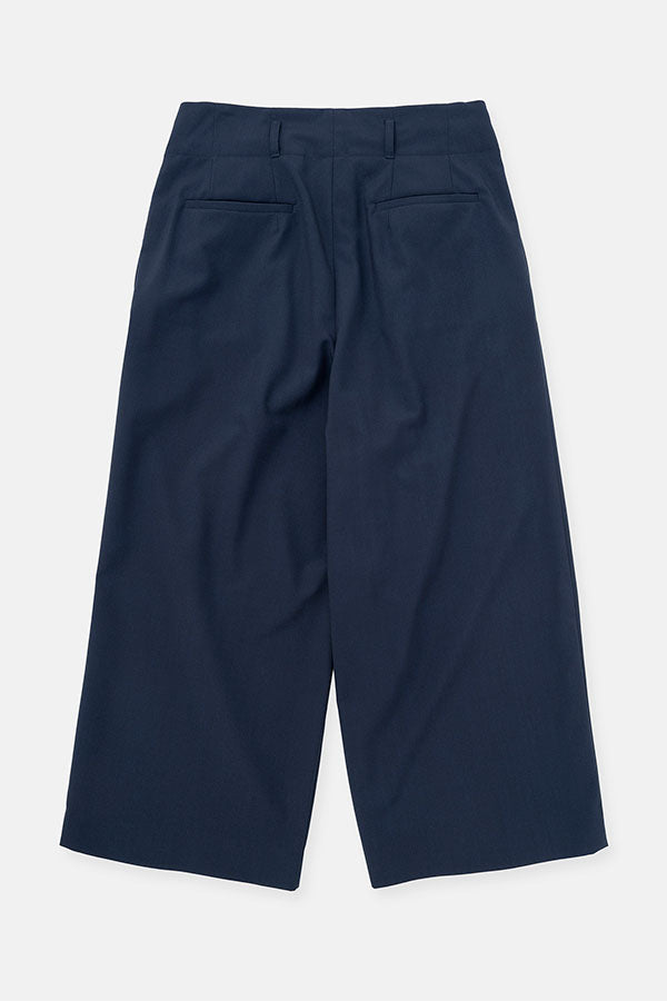 Wide tuck pants