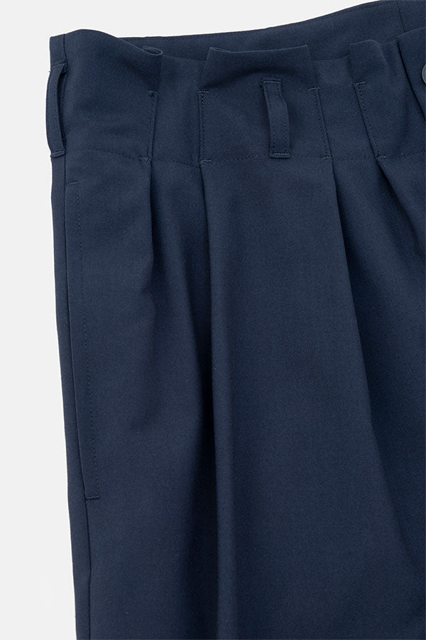 Wide tuck pants