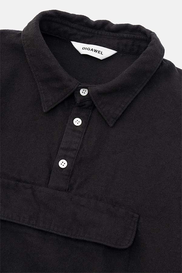 Center pocket P/O shirt