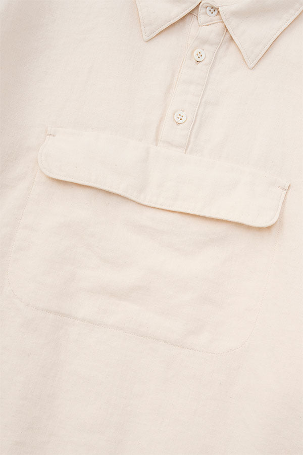Center pocket P/O shirt