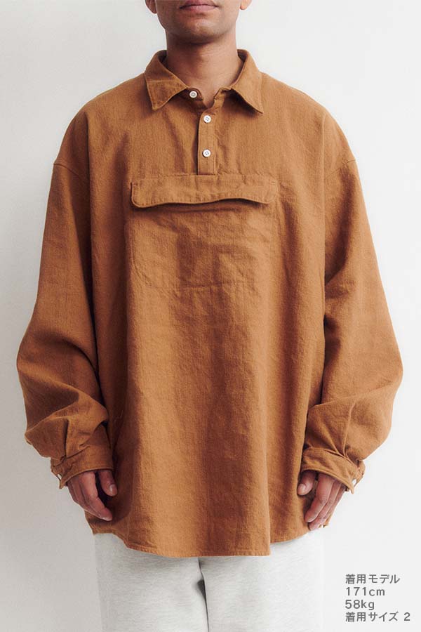 Center pocket P/O shirt