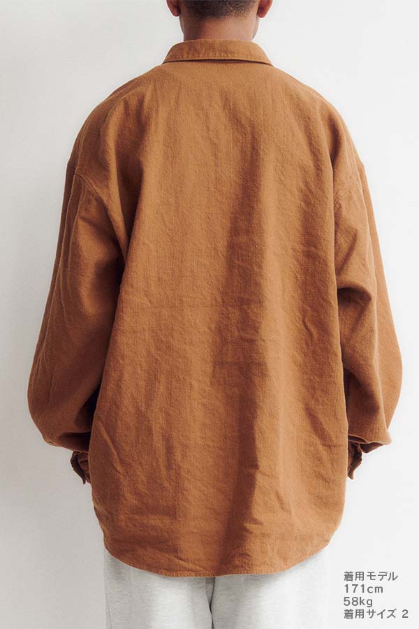 Center pocket P/O shirt