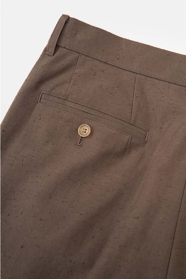 2 Tuck Tapered Pants