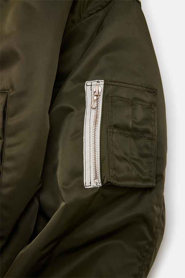 N-2B jacket ①