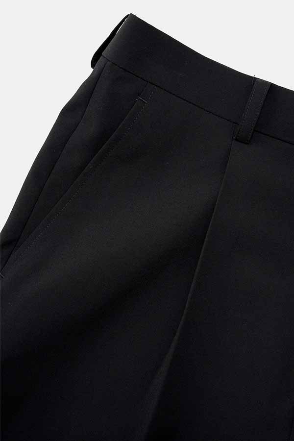 1 Tuck Shorts