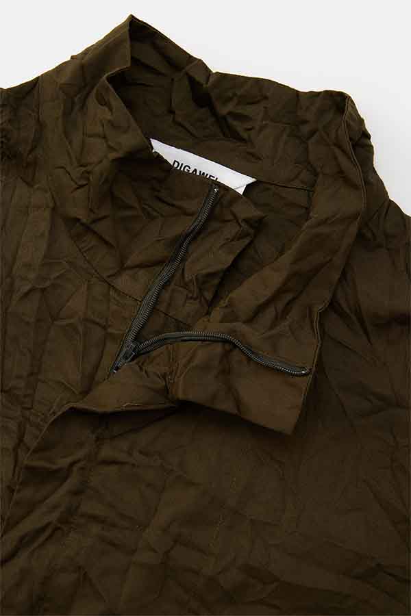Loose coat (crease finish)