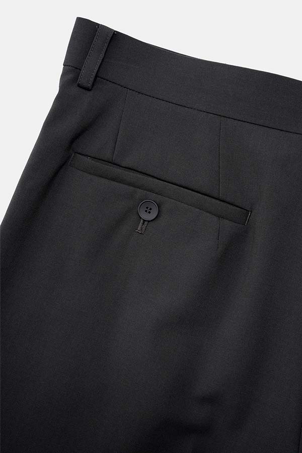 1 Tuck Shorts