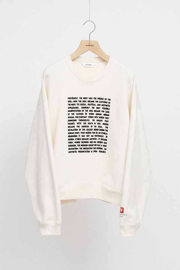 Statement sweatshirt