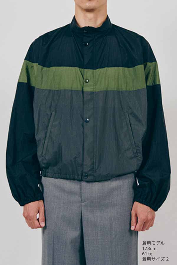 Cup shoulder Blouson