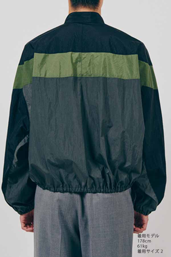 Cup shoulder Blouson