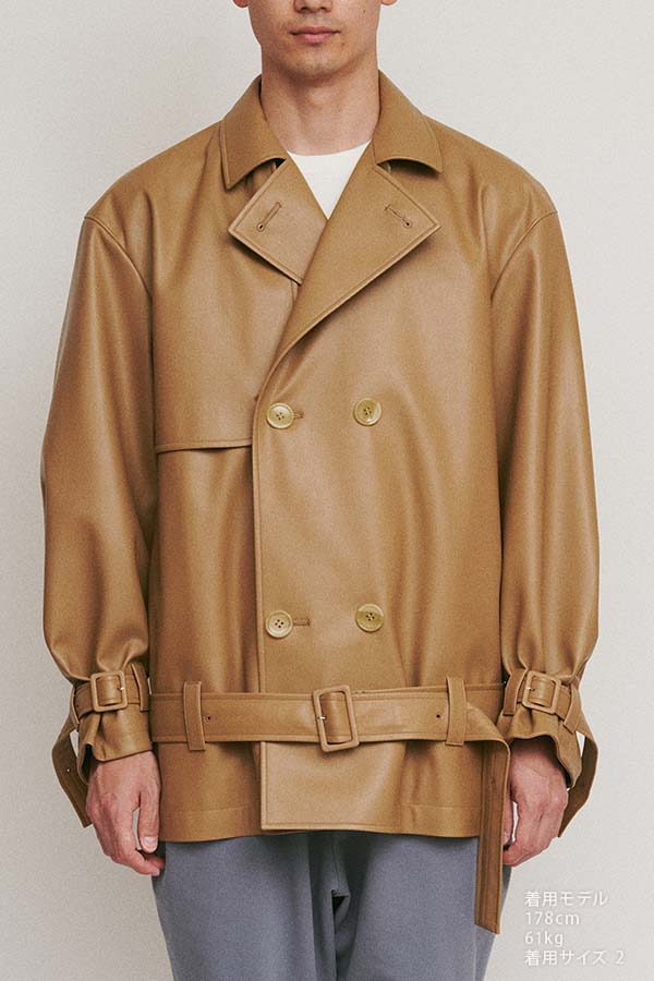 Short trench coat