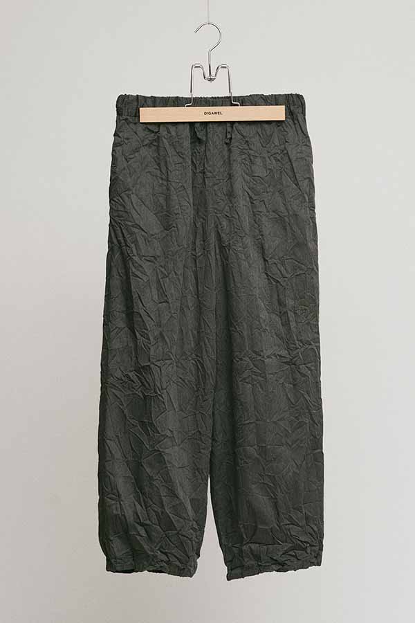 Wide lounge pants (crease finish)