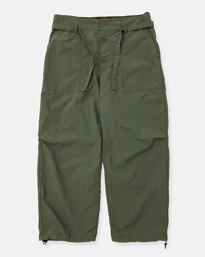 High-waisted pants