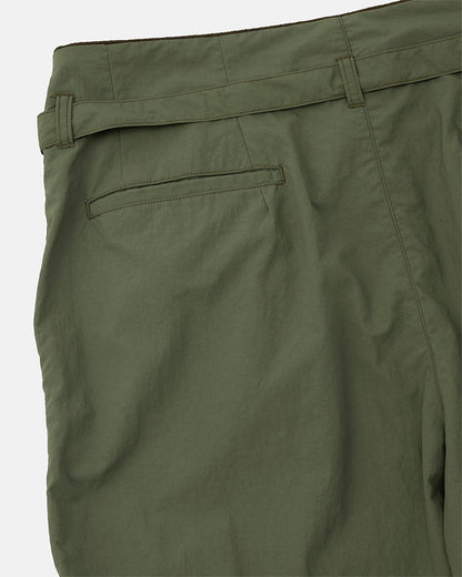 High-waisted pants