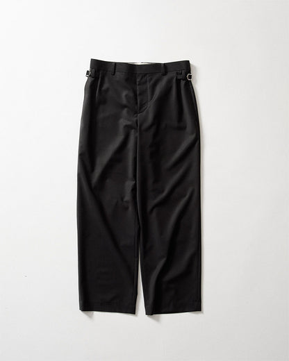 Side adjuster pants