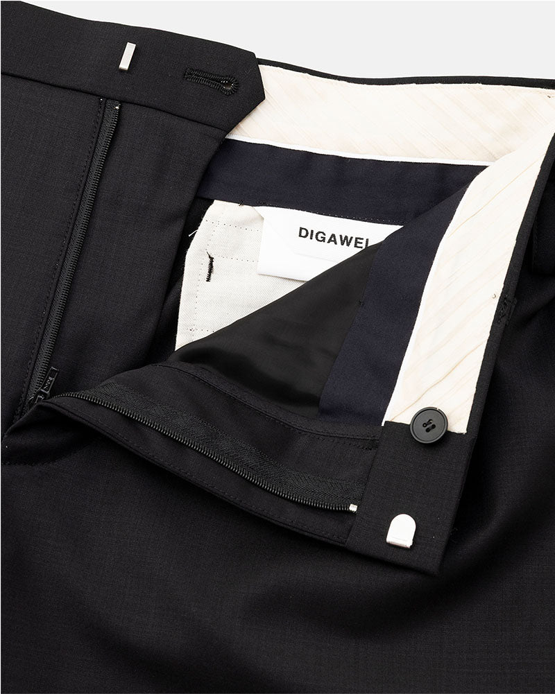 Side adjuster pants