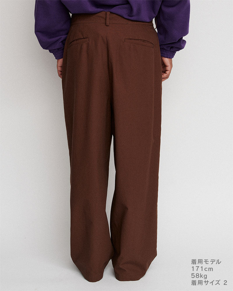 Button fly pants