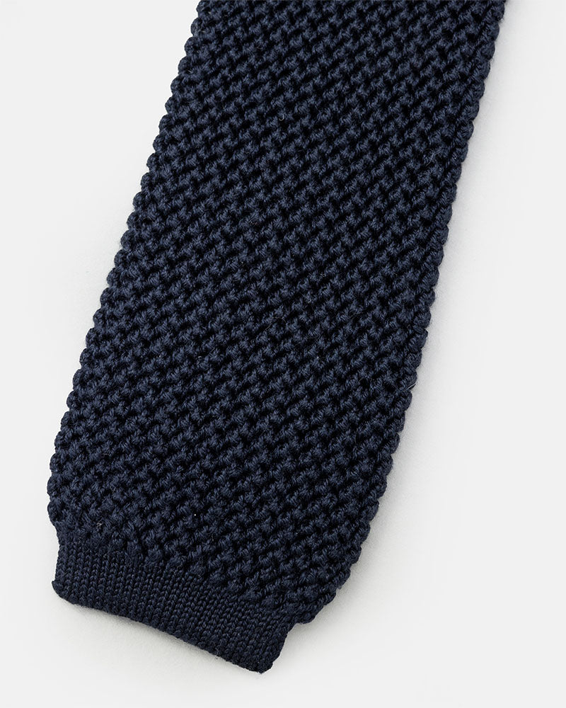 Silk knit tie