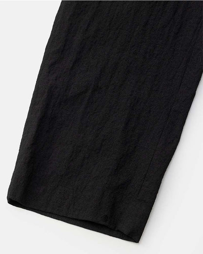 In tuck pants garment wash