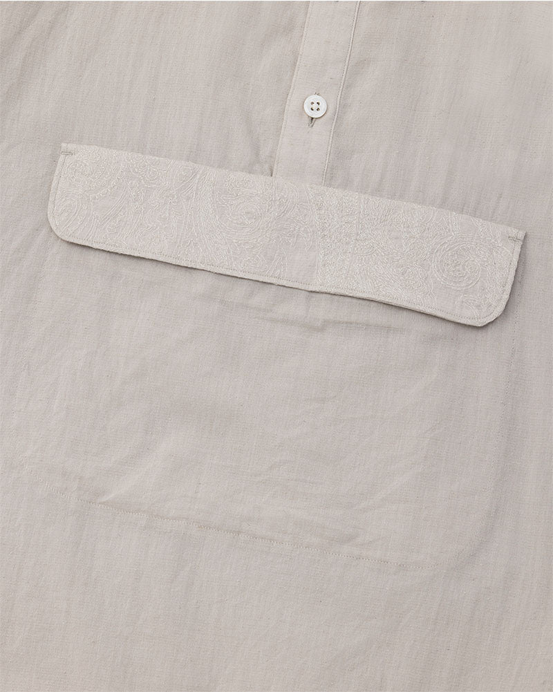 Center pocket P/O shirt