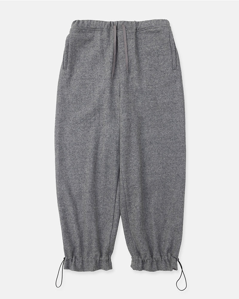 Hem gathers pants