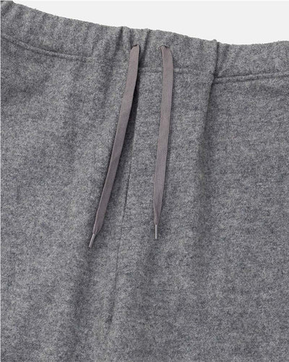 Hem gathers pants