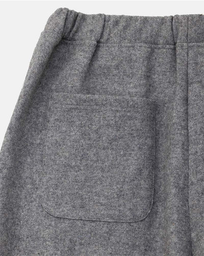 Hem gathers pants