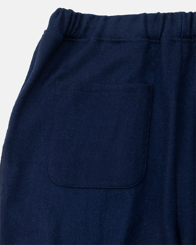Hem gathers pants
