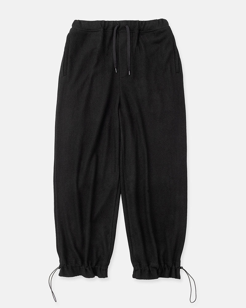 Hem gathers pants
