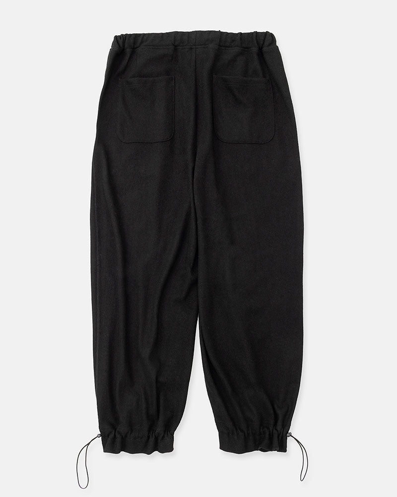 Hem gathers pants