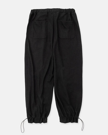 Hem gathers pants