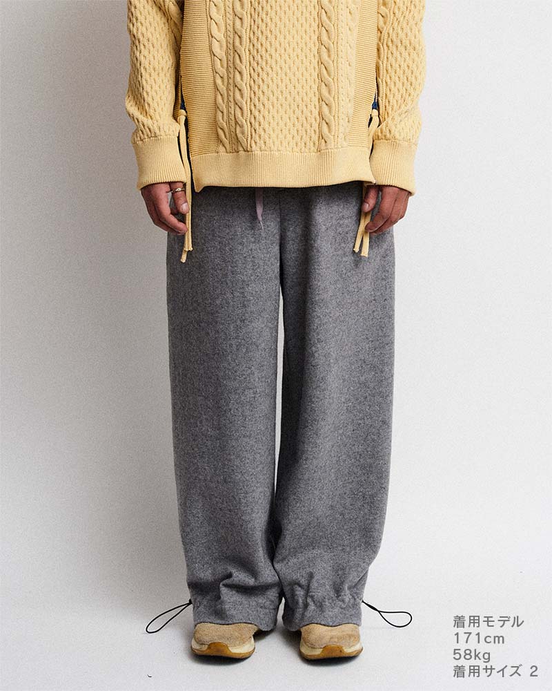 Hem gathers pants