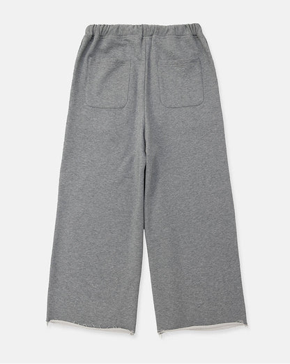 Wide sweat pants