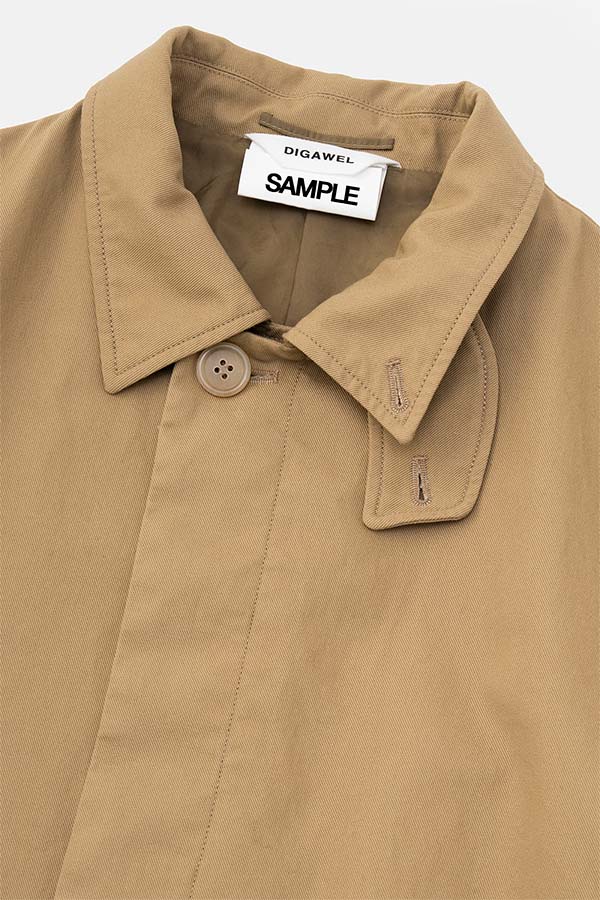 Balmacaan coat