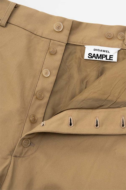 Button fly pants ②