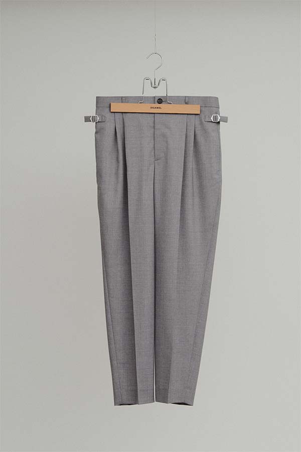 2tuck tapered slacks