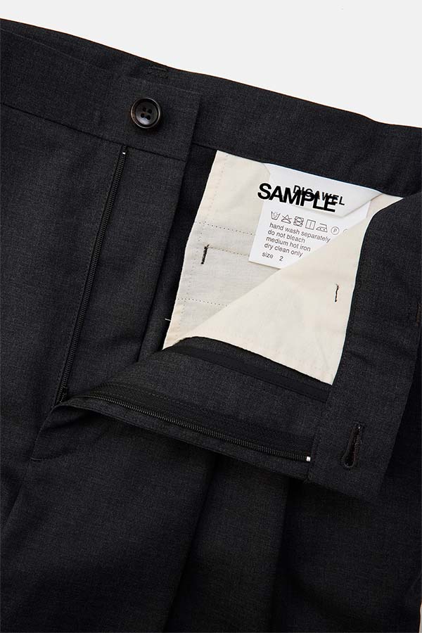 2tuck tapered slacks