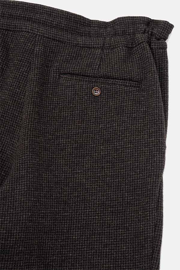 Side gathers pants