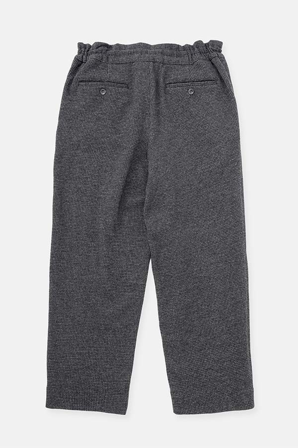 Side gathers pants