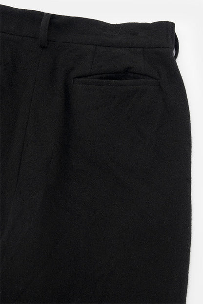 Button fly pants ①