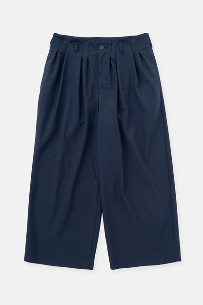 Wide tuck pants