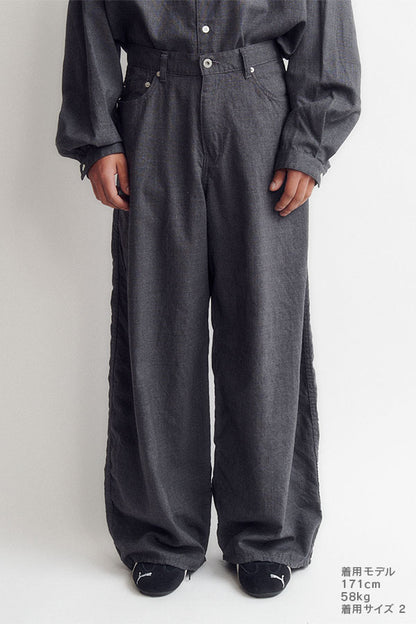 Puckering wide pants