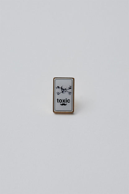 Toxic pins② skull