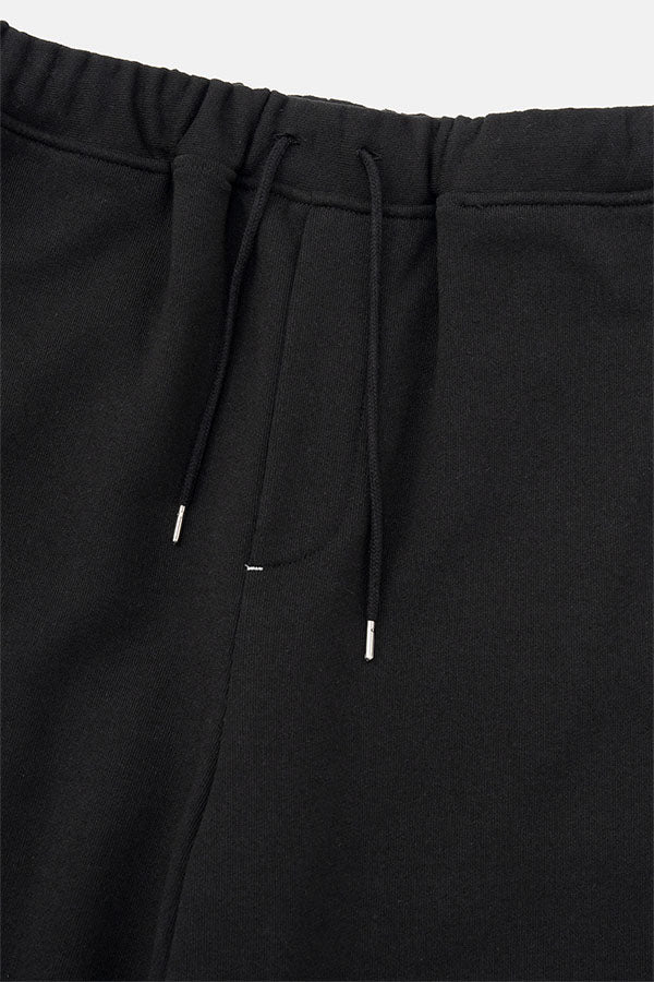 Wide sweatpants