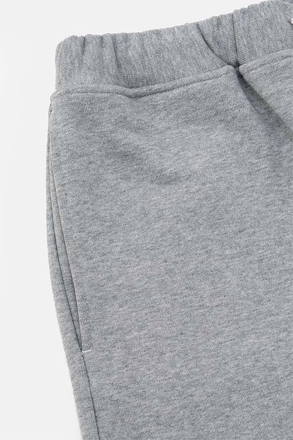 Wide sweatpants